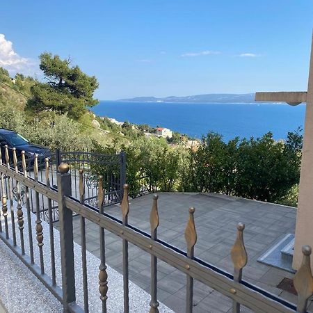 אומיס Panorama Apartment Jakov מראה חיצוני תמונה